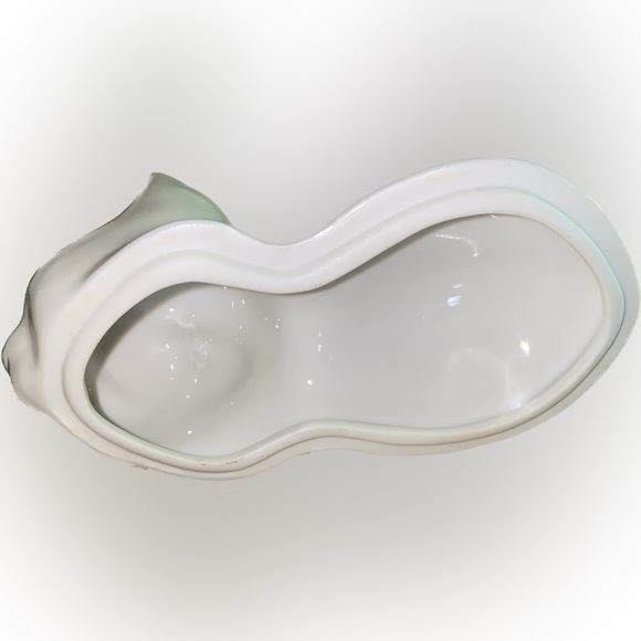 Elizabeth Arden Chinoiserie Watchful Cat Trinket Box Scented pink Candle - Picture 8 of 11